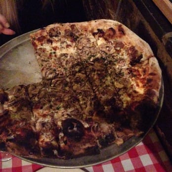 American Flatbread - Vermont sausage flatbread - Pizza Near Me - Burlington, Vermont