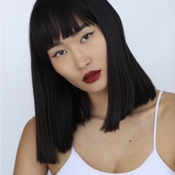 Jessica deBen - Red lips and winged eyeliner makeup by @JessDoesMyMakeup