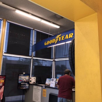 Mountain View Tire & Auto Service - Hubby is paying for tire change - reasonable price - Tires Near Me - Glendale, California Mountain View Tire & Auto Service - Hubby is paying for tire change - reasonable price - Tires Near Me - Glendale, California