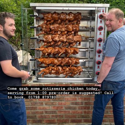 The Hollist Arms by null