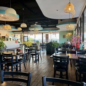 Royal Pho - Seating area - Vietnamese Near Me - Phoenix, Arizona