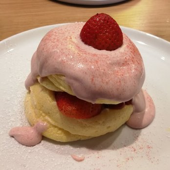 Flipper’s - Strawberry Souffle Pancake - Pancakes Near Me - New York, New York Flipper’s - Strawberry Souffle Pancake - Pancakes Near Me - New York, New York
