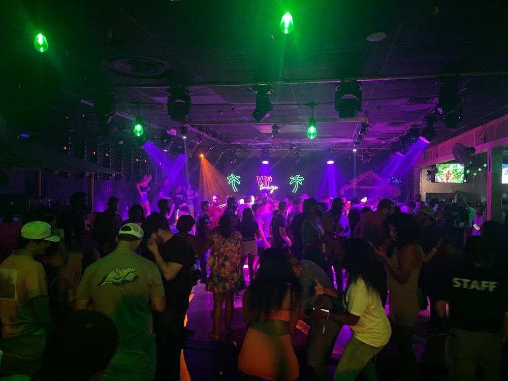 ZIGGY’S 12 Photos & 11 Reviews 210 Retreat Village, St. Simons