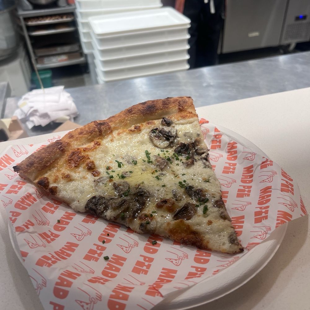 Mad Pie - Fungo - Pizza Near Me - Honolulu, Hawaii