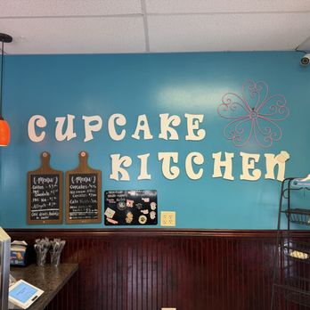 Cupcake Kitchen - Front of the house - Bakeries Near Me - Chattanooga, Tennessee