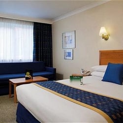 Holiday Inn