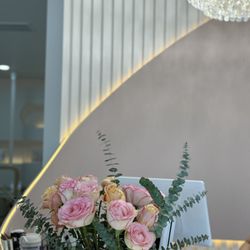 Avonmax Nail Spa