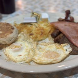 Moonlight Diner - Mountain man breakfast