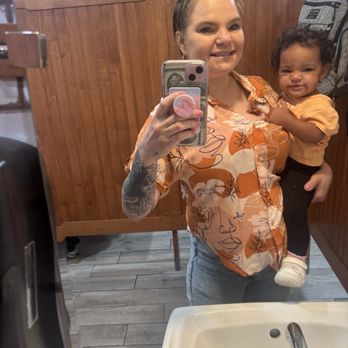 Peach Valley Cafè - Beautiful bathroom. Just had to take a bathroom pic lol! - Breakfast & Brunch Near Me - Orlando, Florida Peach Valley Cafè - Beautiful bathroom. Just had to take a bathroom pic lol! - Breakfast & Brunch Near Me - Orlando, Florida