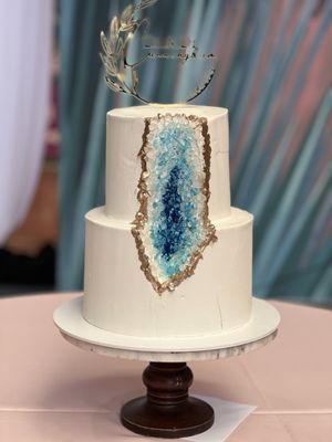 Violet Cake Co. by null