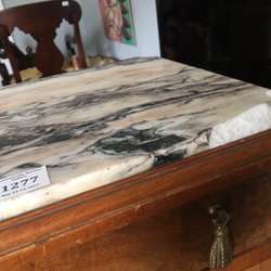 Crescent City Auction Gallery