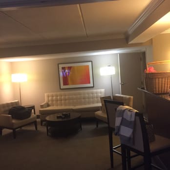 Hilton Albany - Executive floor suite. - Hotels Near Me - Albany, New York Hilton Albany - Executive floor suite. - Hotels Near Me - Albany, New York