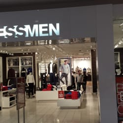 Express - Express Men entrance