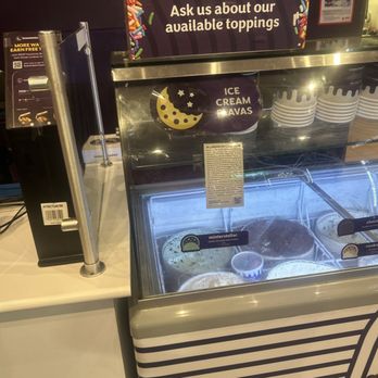 Insomnia Cookies - Food Delivery Services Near Me - Atlanta, Georgia Insomnia Cookies - Food Delivery Services Near Me - Atlanta, Georgia