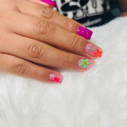 Bridget's Magic Nails