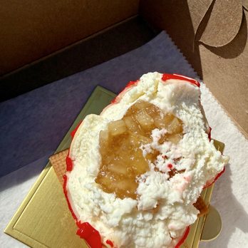 Croissant Gourmet - Scrumptious, fluffy mousse is great, cooked slightly spiced apples inside are perfect. - Bakeries Near Me - Winter Park, Florida Croissant Gourmet - Scrumptious, fluffy mousse is great, cooked slightly spiced apples inside are perfect. - Bakeries Near Me - Winter Park, Florida