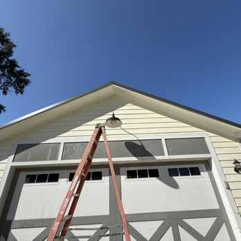 Honey Doos - Power washing cleaning mildew stains & buildup. - Home Cleaning Near Me - Vivian, Louisiana Honey Doos - Power washing cleaning mildew stains & buildup. - Home Cleaning Near Me - Vivian, Louisiana