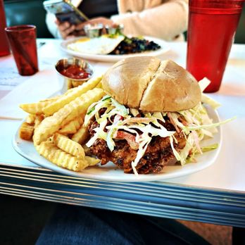 Hi-Lo Diner - Nashville Hot Chicken Sandwich - mmmmmmmm delish - Diners Near Me - Minneapolis, Minnesota Hi-Lo Diner - Nashville Hot Chicken Sandwich - mmmmmmmm delish - Diners Near Me - Minneapolis, Minnesota