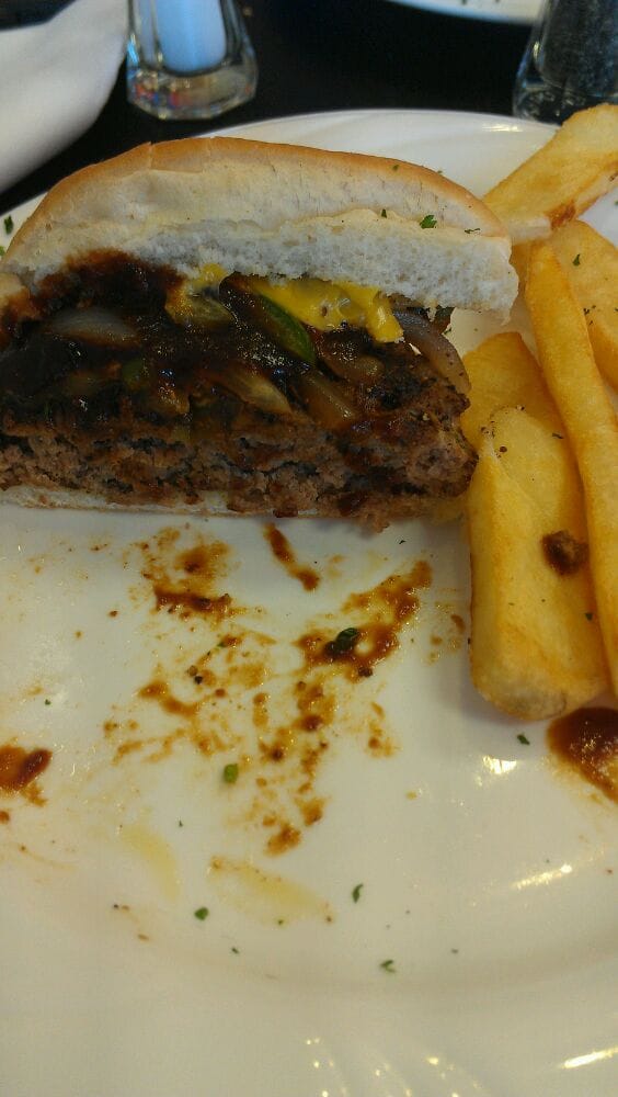 NICOLES FRESH MEALS TO GO 1675 1/2 Diagonal Rd, Akron, Ohio Diners