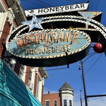 Honeybear Cafe - Breakfast & Brunch Near Me - Chicago, Illinois
