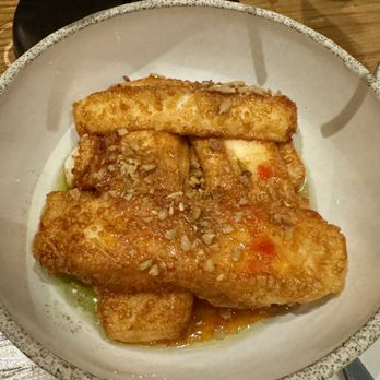 Isla & Co. - Midtown - Halloumi - Very good - Australian Near Me - New York, New York