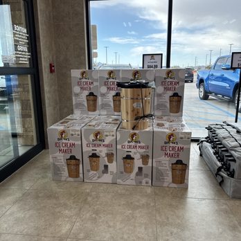 Buc-ee’s - Gas Stations Near Me - Goodyear, Arizona