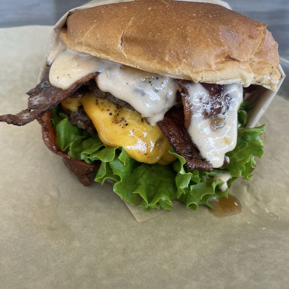 Apollo Restaurant - The Narcissist @theburgermonster - Burgers Near Me - Victorville, California
