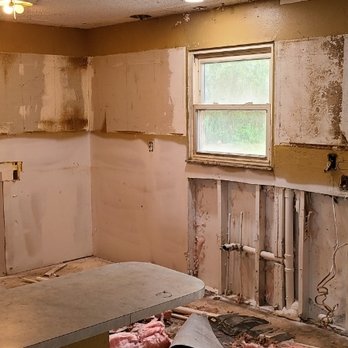 Headway Home Renovation - Spring hill kitchen before - Painters Near Me Headway Home Renovation - Spring hill kitchen before - Painters Near Me