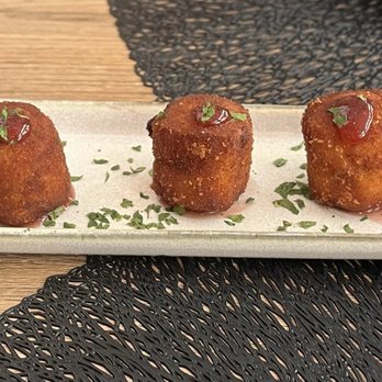 Luz y Brasa - Fried cheese, tender, creamy- yum - Restaurants Near Me - Seville, SE