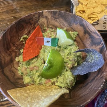 1810 Tacos y Tequila - Tableside guacamole dip - Mexican Near Me - Jacksonville Beach, Florida 1810 Tacos y Tequila - Tableside guacamole dip - Mexican Near Me - Jacksonville Beach, Florida