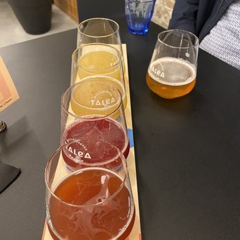Talea Beer - House flight! Plus a 5oz pour of Leaps and Bounds - Breweries Near Me - Brooklyn, New York