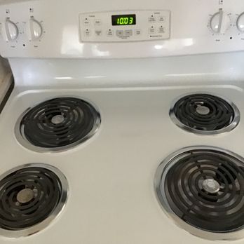 Platinum Cleaning Service - Spotless stovetop after a truly deep clean. - Home Cleaning Near Me Platinum Cleaning Service - Spotless stovetop after a truly deep clean. - Home Cleaning Near Me