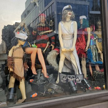 Halloween Adventure - Costumes Near Me - New York, New York Halloween Adventure - Costumes Near Me - New York, New York