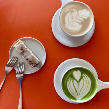 Berdena's - Chai with oatmilk, matcha with oatmilk and a gluten free vegan coffee cake! Delish!! - Coffee & Tea Near Me - Scottsdale, Arizona