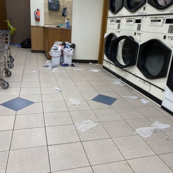 Loads of Fun-Maytag Laundry - Garbage - Laundromat Near Me - Brookfield, Wisconsin