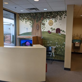Phoenix Children's Pediatrics - 2/2022 Waiting Room (Sick Visit Entrance Side) - Pediatricians Near Me - Gilbert, Arizona Phoenix Children's Pediatrics - 2/2022 Waiting Room (Sick Visit Entrance Side) - Pediatricians Near Me - Gilbert, Arizona