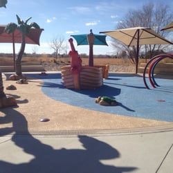 Bulldog Championship Park - Tiny waterpark. Season starts in the spring.