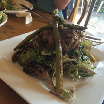 Livefast Lifestyle Cafe - Lamb salad - Restaurants Near Me - Halls Gap, VIC