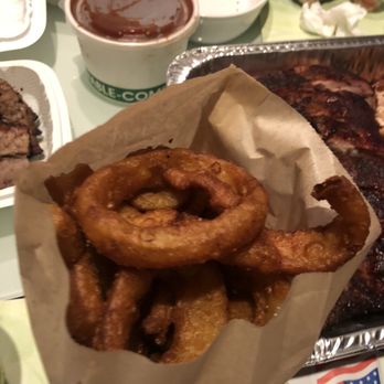 Armadillo Willy's BBQ - Onion Rings - Barbeque Near Me - San Mateo, California Armadillo Willy's BBQ - Onion Rings - Barbeque Near Me - San Mateo, California
