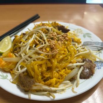 Viet Taste - Beef Shrimp Pad - Vietnamese Near Me - Salisbury, Maryland Viet Taste - Beef Shrimp Pad - Vietnamese Near Me - Salisbury, Maryland