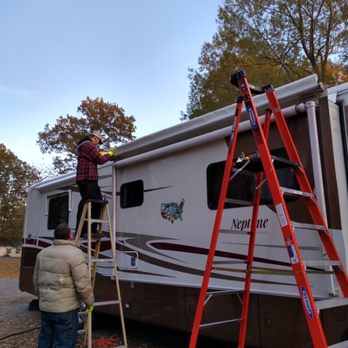 Shore Thing RV Repair - Replacing awnings - RV Repair Near Me Shore Thing RV Repair - Replacing awnings - RV Repair Near Me