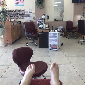 Nail's Heaven - Waiting for my citrus sea salt scrub - Nail Salons Near Me - Hemet, California