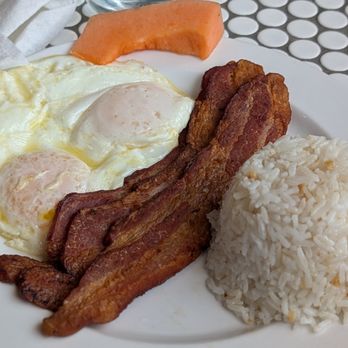 Sun Rey Cafe - Two Eggs with Bacon (served with toast, and choice of home-fried potatoes or fried garlic rice) - Breakfast & Brunch Near Me - Chicago, Illinois