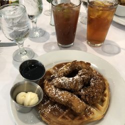 Coosaw Creek Country Club - Brunch at Coosaw. We live at the Country Club and the Palmetto Grill at the clubhouse is wonderful!