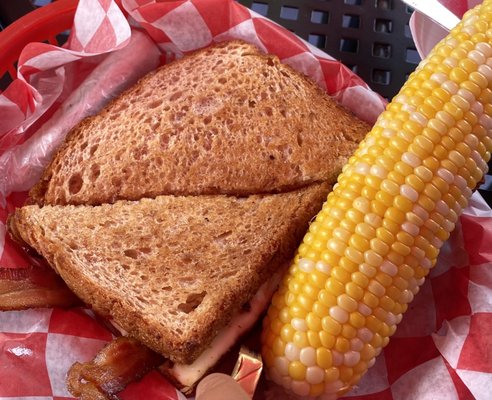 The Docksider by null