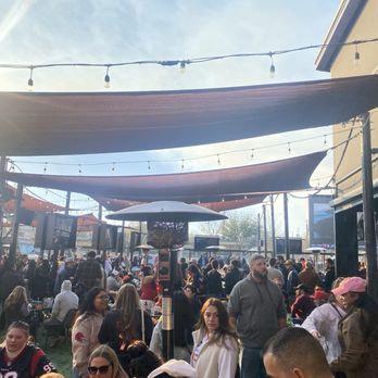 Kirby Ice House Memorial - Texans Watch Party at Kirby Ice House - Bars Near Me - Houston, Texas