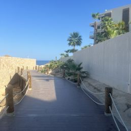 Walk way to the beach from the parking lot