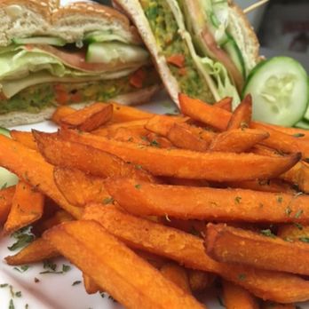Skorch Resturant and Lounge - Vegetable Burger and Sweet Potato Fries - Seafood Near Me - Brooklyn, New York Skorch Resturant and Lounge - Vegetable Burger and Sweet Potato Fries - Seafood Near Me - Brooklyn, New York