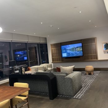 Kimpton Shane Hotel - Presidential suite pt 2 - Hotels Near Me - Atlanta, Georgia
