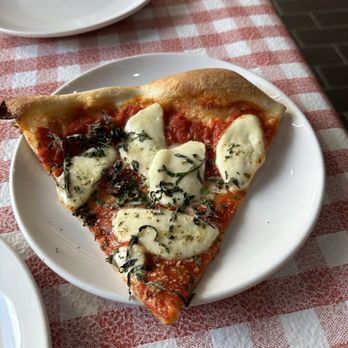 Squisito Pizza & Pasta - Margarita pizza - Italian Near Me - Lorton, Virginia Squisito Pizza & Pasta - Margarita pizza - Italian Near Me - Lorton, Virginia